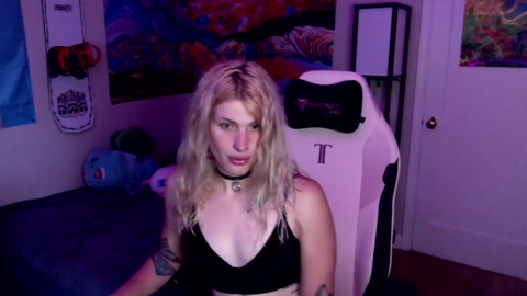 lilkittyjadee  25-08-2022